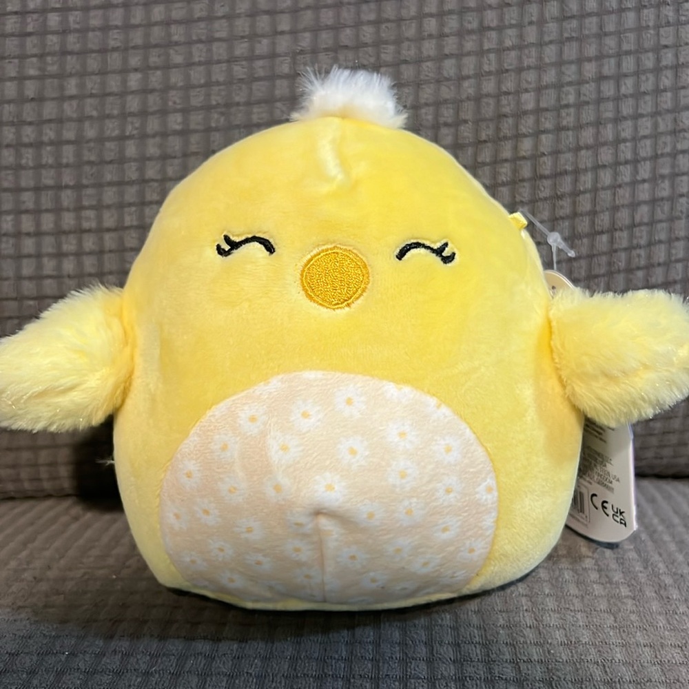 NWT Easter 2024 Squishmallow-Aimee 5” 💗